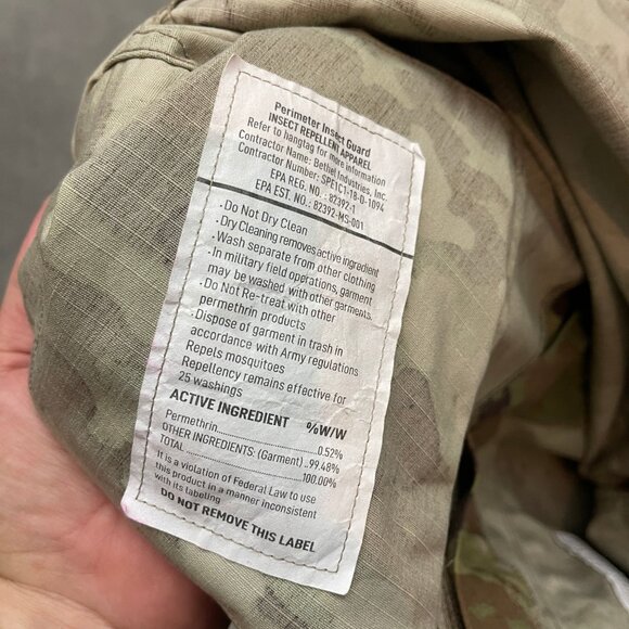 Scorpion OCP Multicam Jacket Medium/Regular NSN:8415-01-623-5528 / - Picture 9 of 11